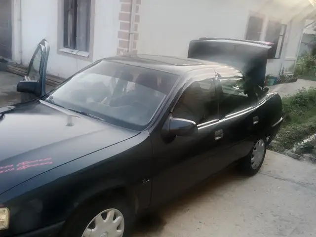 Opel Vectra A