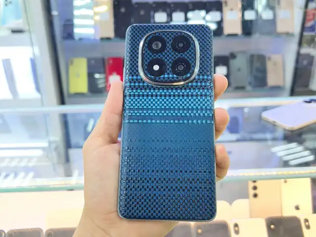 Xiaomi Redmi Note, Душанбе