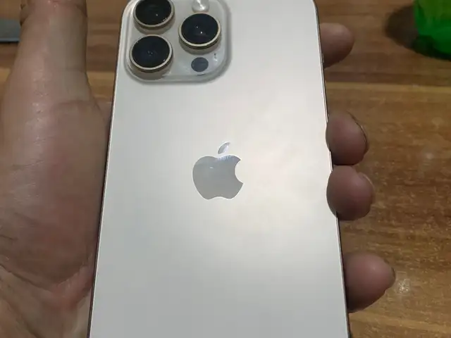 Apple iPhone 16 Pro Max, 256 gb, White Titanium, Душанбе
