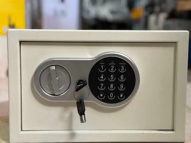 Сейф, Душанбе