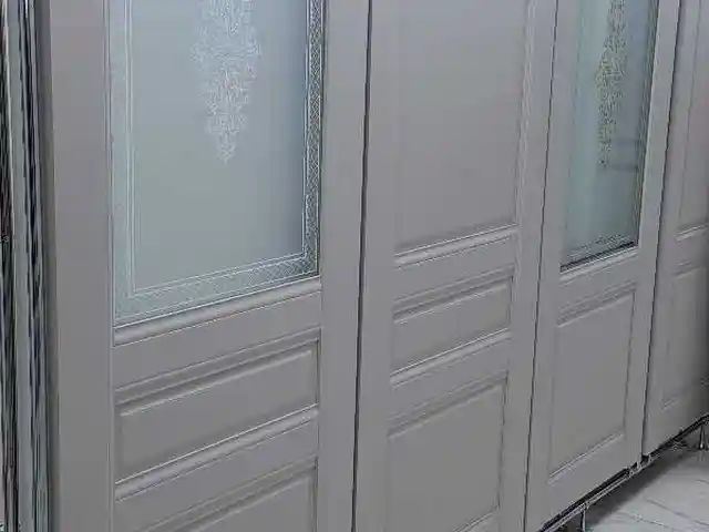 Дверь, Душанбе