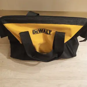 Дрель-шуруповерт DeWalt DCD800 18V Европа, Ашт
