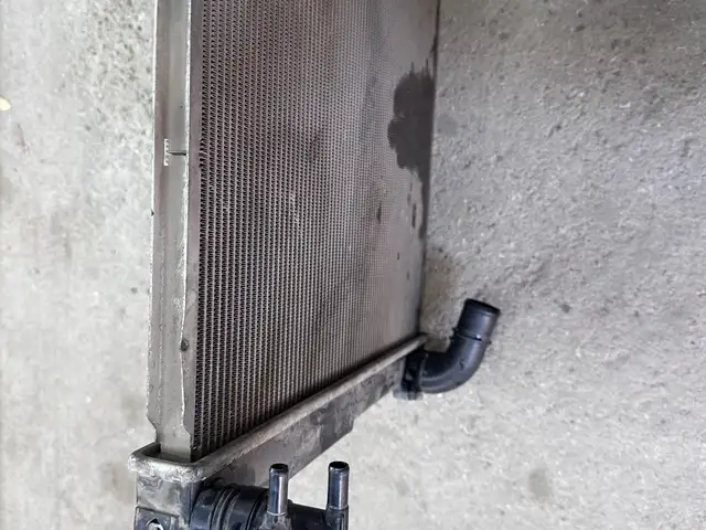 Водяной радиатор Lexus RX 350, Душанбе