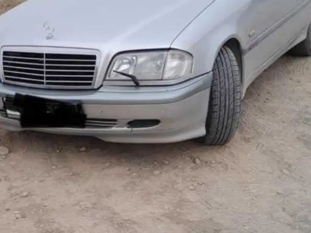 Лобовое стекло от Mercedes-Benz W202, Худжанд