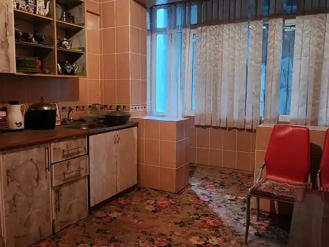 3-комн. квартира, 1 этаж, 83 м², 8, Худжанд - 3
