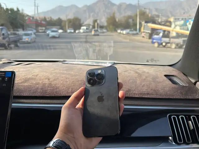 Apple iPhone 14 Pro, 128 gb, Space Black, Худжанд