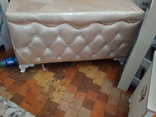 Сундук, Душанбе