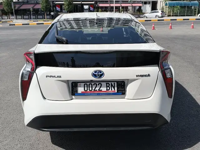 Toyota Prius, 2017, Душанбе - 5