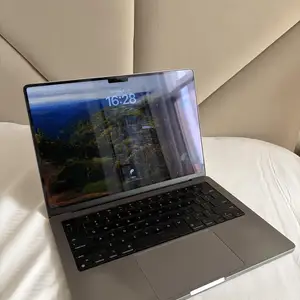 Ноутбук MacBook Pro 14 M3 / 8Gb / 1 TB SSD / Space Gray /, Душанбе