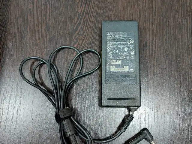 Блок питания для ноутбука Asus ADP-90CD DB 19v 4.74A 90W, Хуҷанд