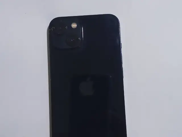 Apple iPhone 13, 128 gb, Green, Хуҷанд