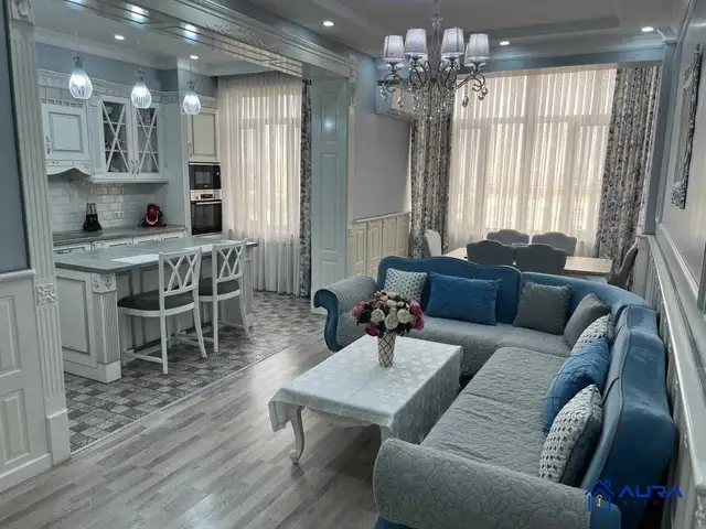 3-комн. квартира, 10 этаж, 104м², И Сомони Эль Патио, Душанбе