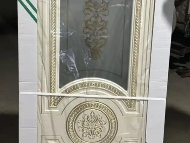 Дверь, Душанбе