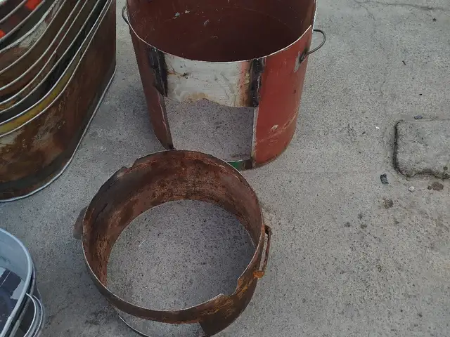 Оштон бо дегаш, Бобоҷон Ғафуров