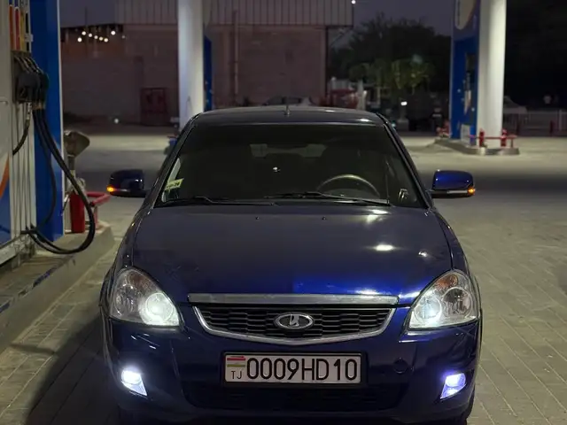 Lada (ВАЗ) 2113