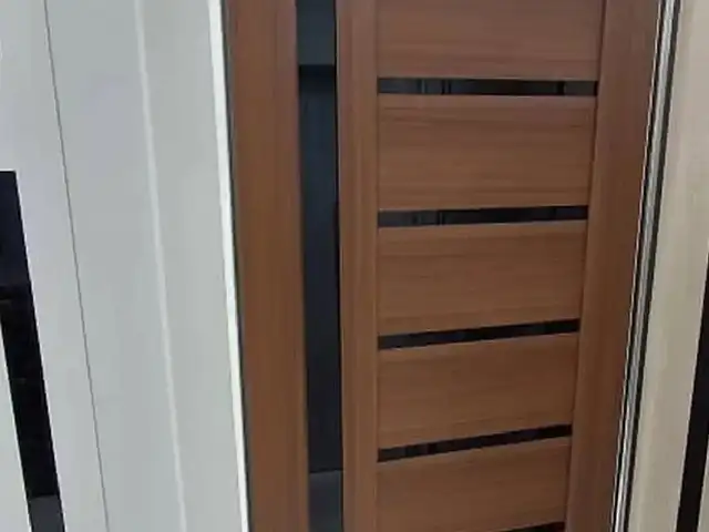 Дверь, Душанбе