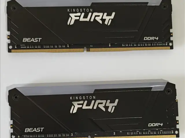 Модули памяти Kingston FURY Beast 32GB.DDR4 3200, Душанбе