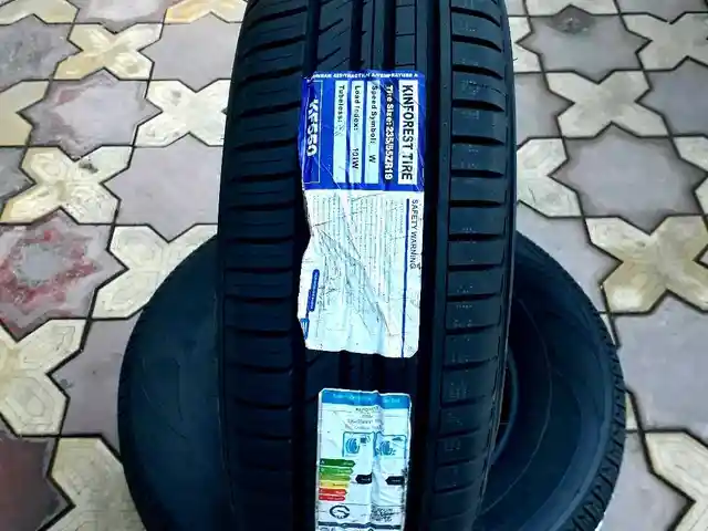 Шины Kinforest 235/55 R19, Душанбе
