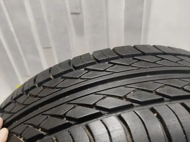 Шина R15 Hankook, Бохтар (Курган-Тюбе)