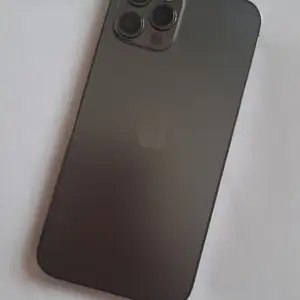 Apple iPhone 12 pro, 512 gb, Silver, Абдураҳмони Ҷомӣ
