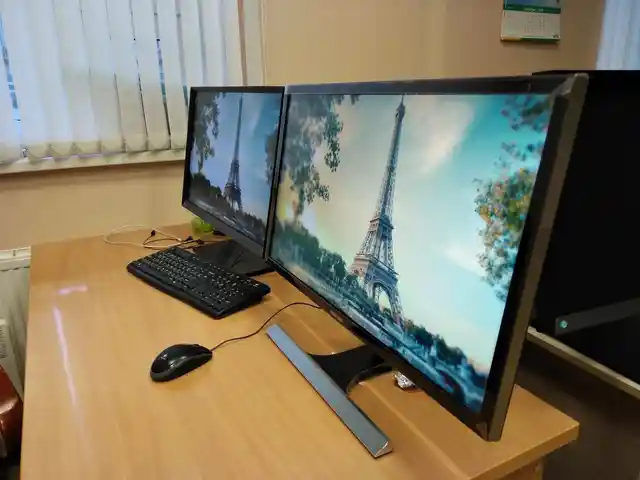 Монитор Samsung 4k 28, Душанбе