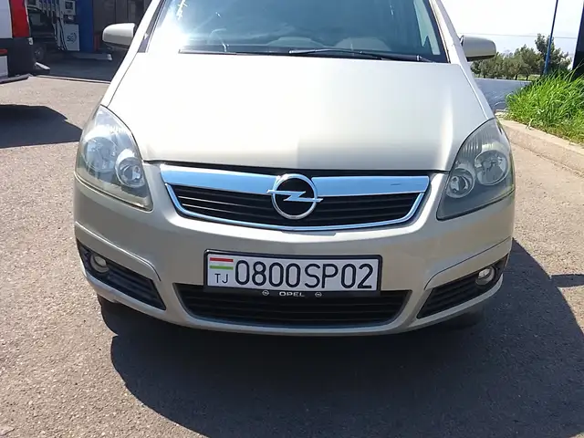 Opel Zafira