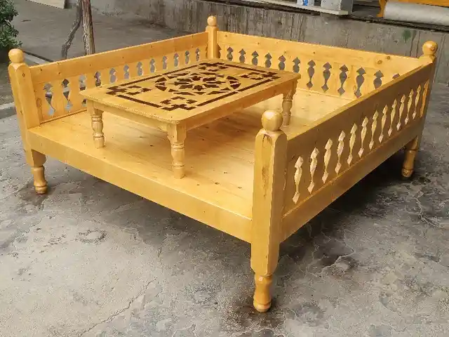 Тапчан/Кат со столом, Душанбе