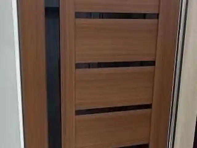 Дверь хай тек, Душанбе