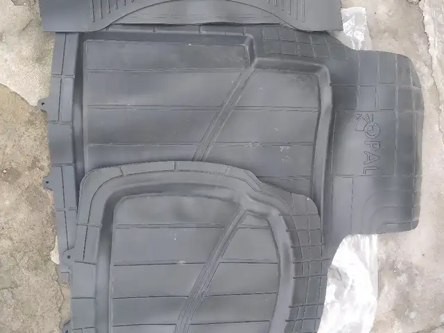 Полики от Toyota, Душанбе