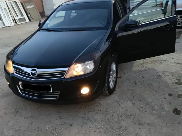 Opel Astra H