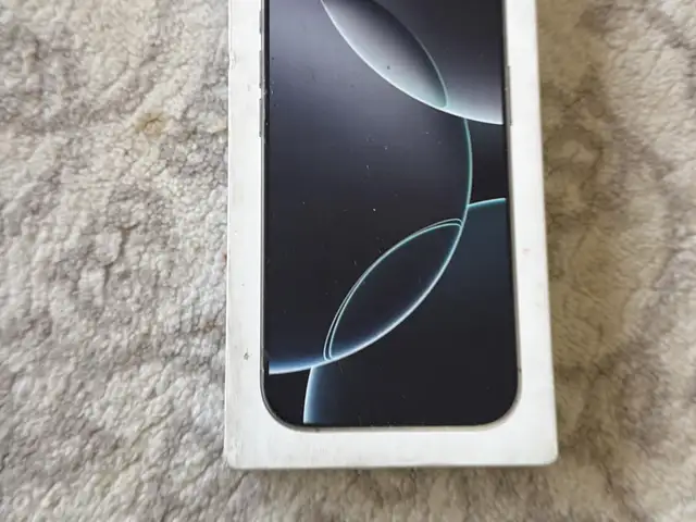 Apple iPhone 16 Pro, 128 gb, White Titanium, Душанбе