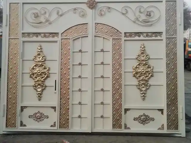 Ворота, Душанбе