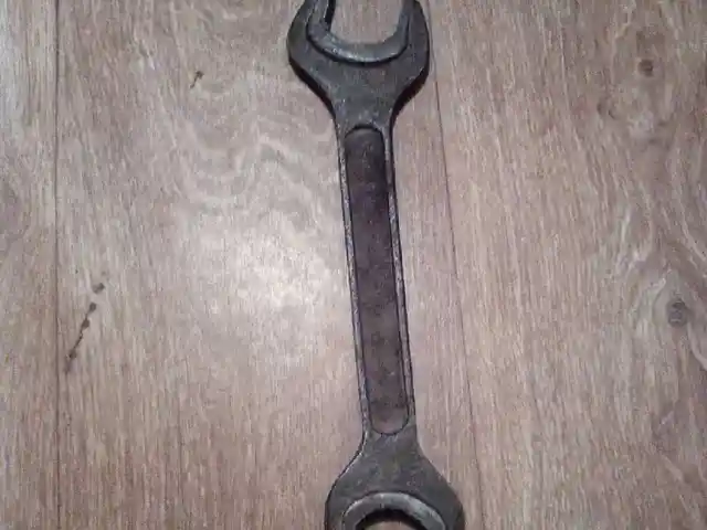 Гаечный ключ, Душанбе