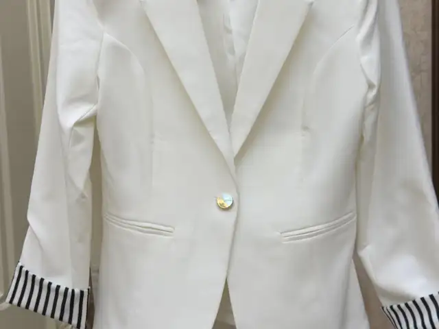 Костюм с юбкой, Худжанд