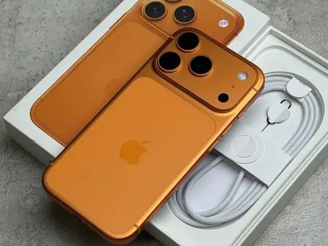 Apple iPhone 17 Pro Max, 512 gb, Cosmic Orange Дубликат, Душанбе