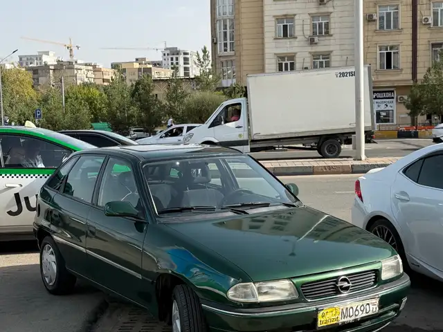 Opel Astra F