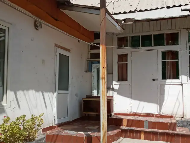 2-комн. квартира, 1 этаж, 70м², Н Сино, Душанбе