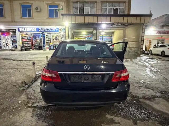 Mercedes-Benz E class, 2010, Душанбе - 2