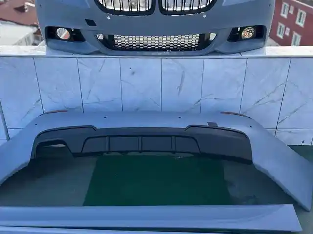 Комплект бампера на BMW F10M, Худжанд