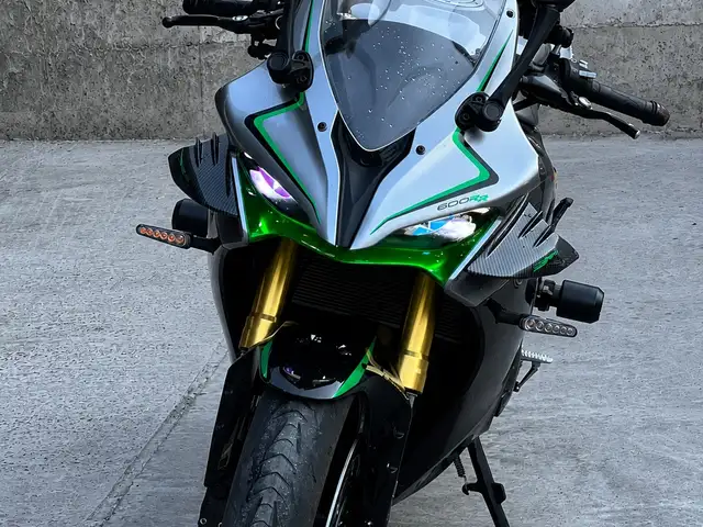 Мотоцикл Qj Motor 600rr, Душанбе