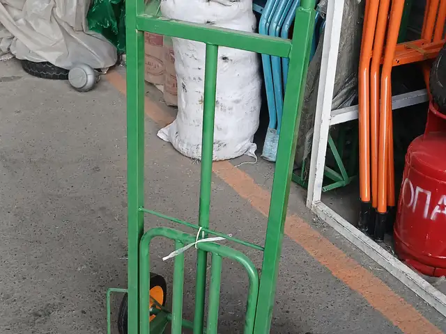 Ароба, Душанбе