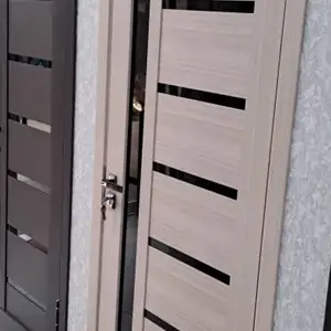 Дверь, Душанбе