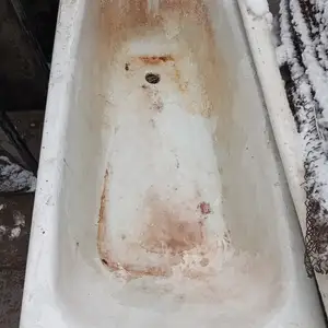 Ванна чугунная, Худжанд