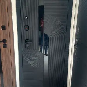 Входная дверь, Душанбе