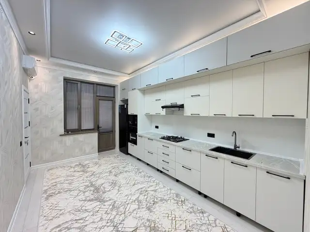 4-комн. квартира, 8 этаж, 93 м², 12 мкр, Хуҷанд - 15