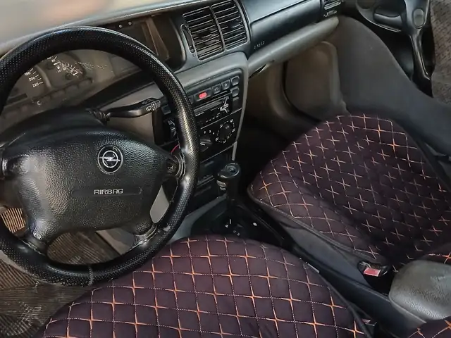 Opel Vectra B