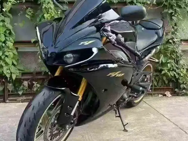 Мотоцикл YAMAHA R1, Душанбе