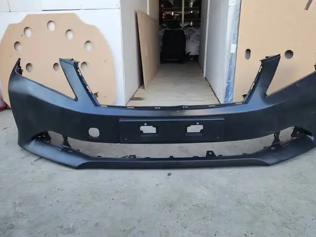 Передний бампер от Toyota Camry 4, Душанбе
