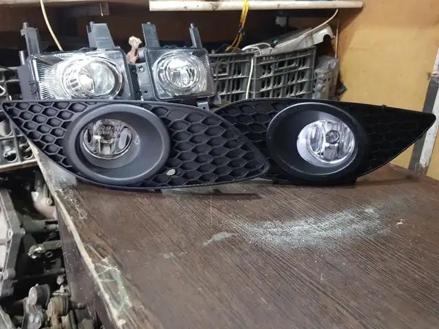 Галоген на Opel Zafira B 2008, Худжанд