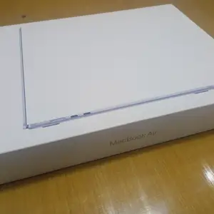 Ноутбук MacBook air 2025 M4 / 15 inch / sky blue, Душанбе